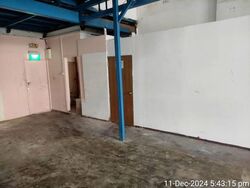 Civic Terrace Warehouse (D14), Factory #639846071